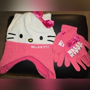 Hello Kitty NWOT Pink Hat and Gloves Set